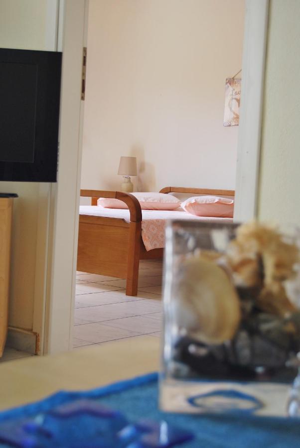 Sunshine Apartment Kavala Esterno foto
